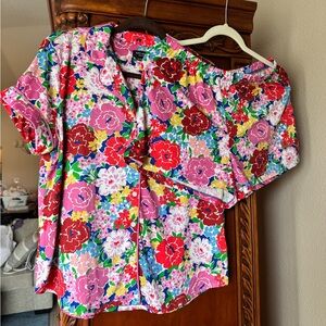 NWT Kate Spade Pajama Set - Top and Elastic Waist Shorts Floral Soft.